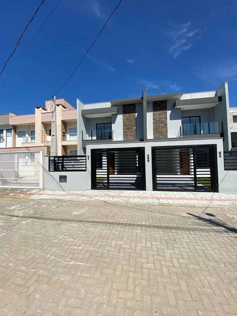 Apartamento, em Bairro Itacolomi, Balneário Piçarras/SC